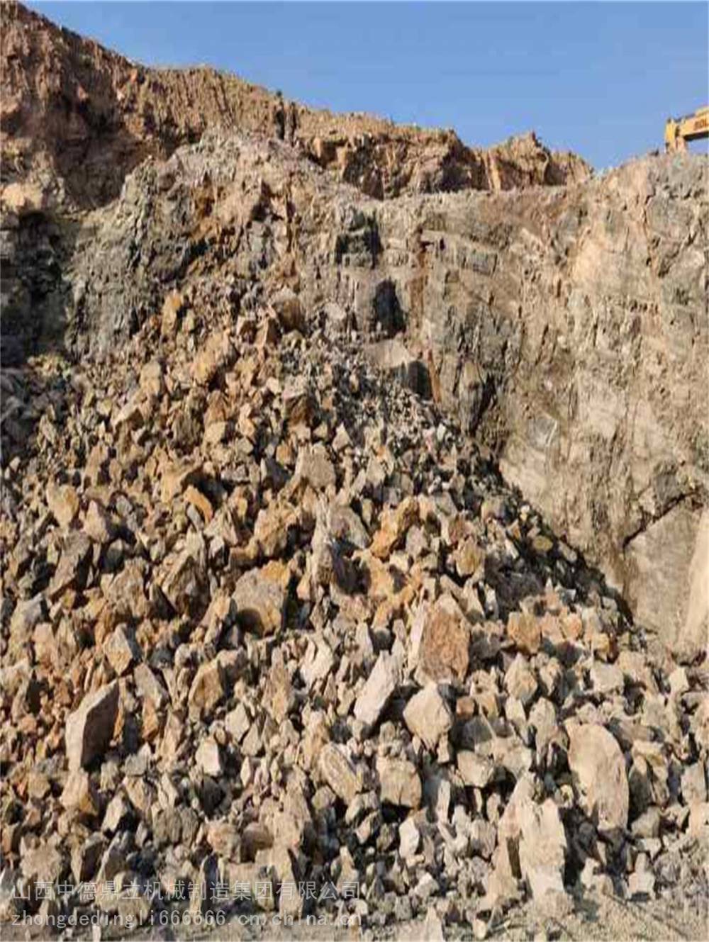 湖北荊州中德二氧化碳爆破礦山破石承接業(yè)務及設備介紹